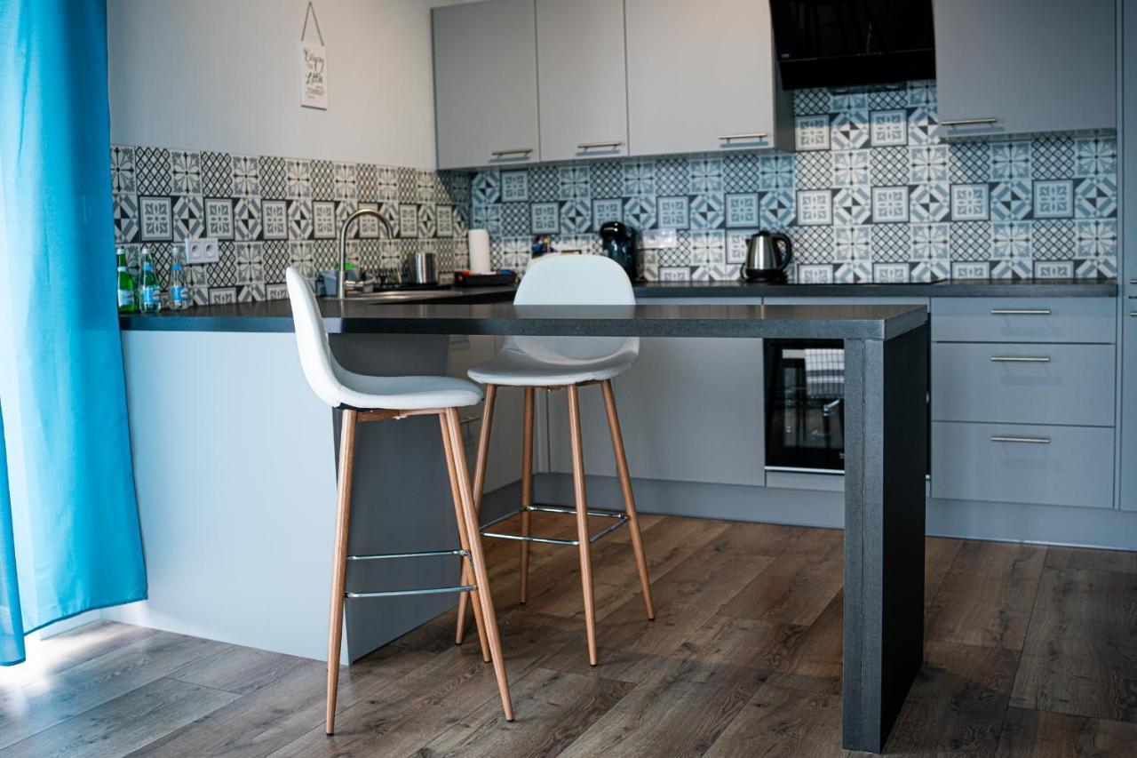 Turkusowe Tarasy Apartament Apartment เชลาดช์ ภายนอก รูปภาพ