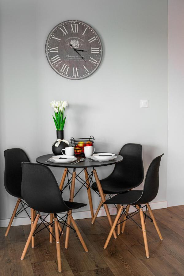 Turkusowe Tarasy Apartament Apartment เชลาดช์ ภายนอก รูปภาพ